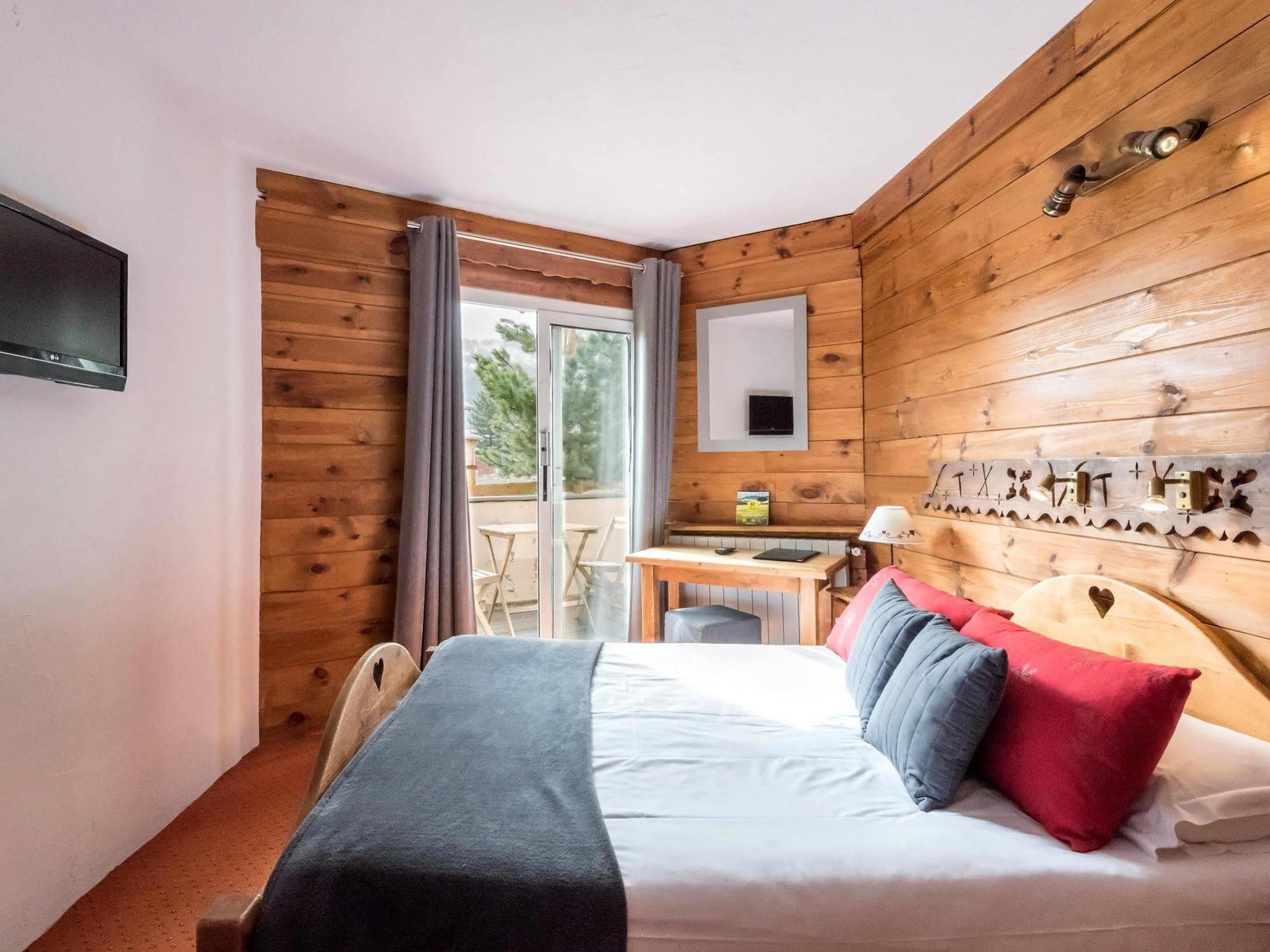 Hotel L'Ecureuil Auron Exteriér fotografie